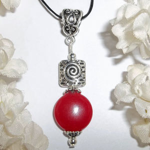 Necklace Dark Red Sexy Jewelry for Her NWT 4807